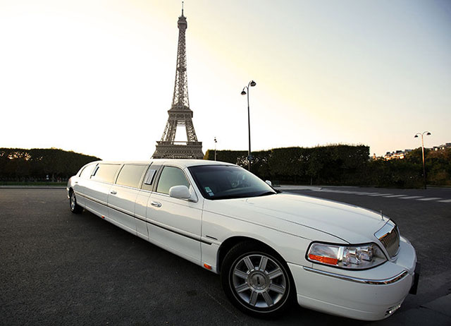 Limousine pour soirée VIP à Paris