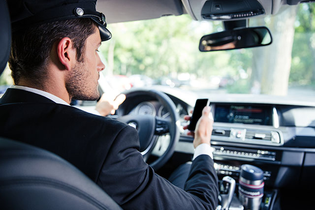 Location limousine avec chauffeur Paris